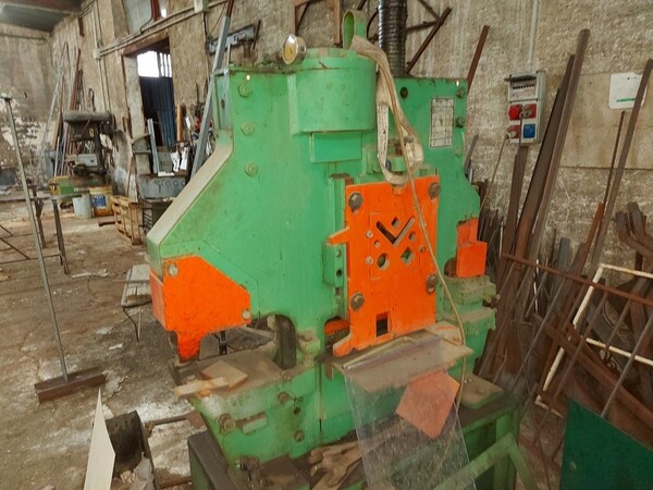 10#6304 Macchinari per la lavorazione del ferro in vendita - foto 8