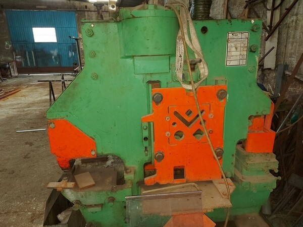 10#6304 Macchinari per la lavorazione del ferro in vendita - foto 10