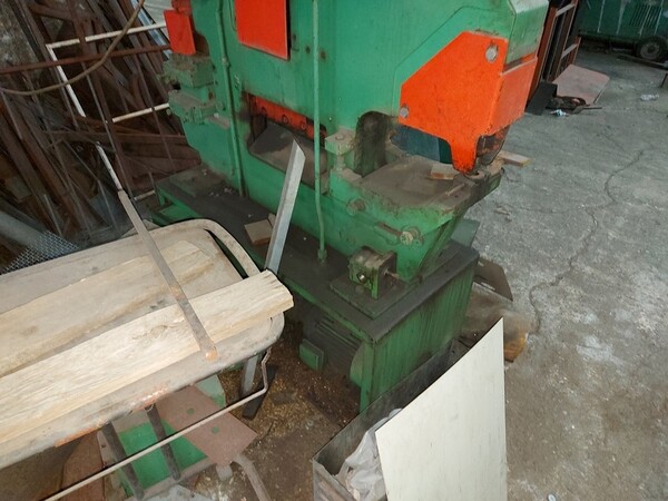 10#6304 Macchinari per la lavorazione del ferro in vendita - foto 15