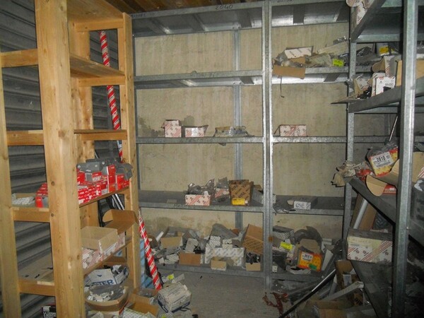 17#6304 Materiale per infissi in vendita - foto 2