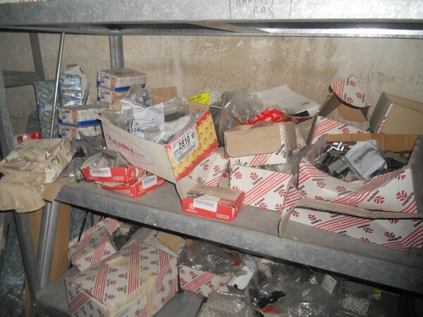 17#6304 Materiale per infissi in vendita - foto 16