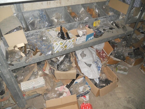 17#6304 Materiale per infissi in vendita - foto 21