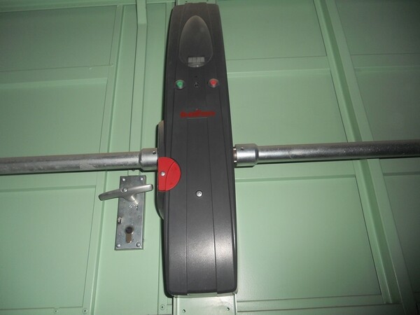 33#6304 Porte sezionali basculanti in vendita - foto 12