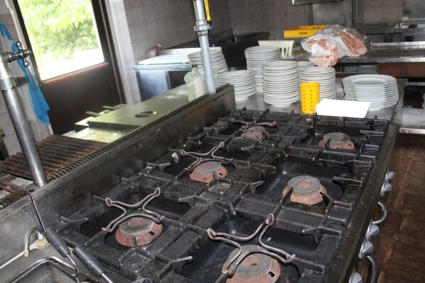 1#6308 Arredamento e attrezzatura per ristorazione in vendita - foto 54