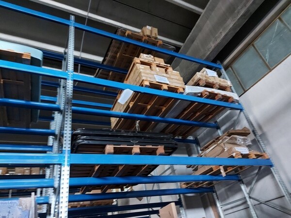 1#6315 Scaffalature industriali e transpallet manuale in vendita - foto 3