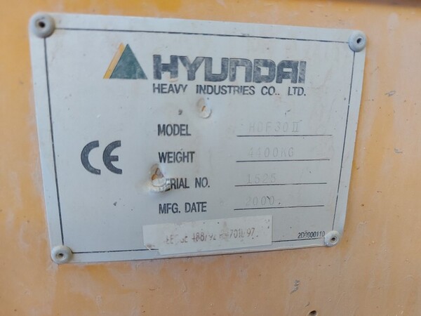 8#6322 Carrello elevatore Hyundai hdf30ii in vendita - foto 4