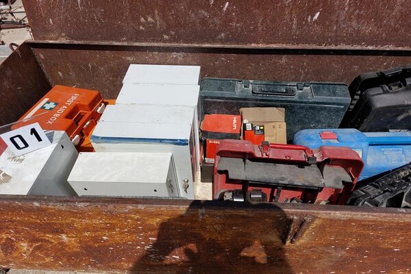 3#6323 Attrezzature da cantiere in vendita - foto 3