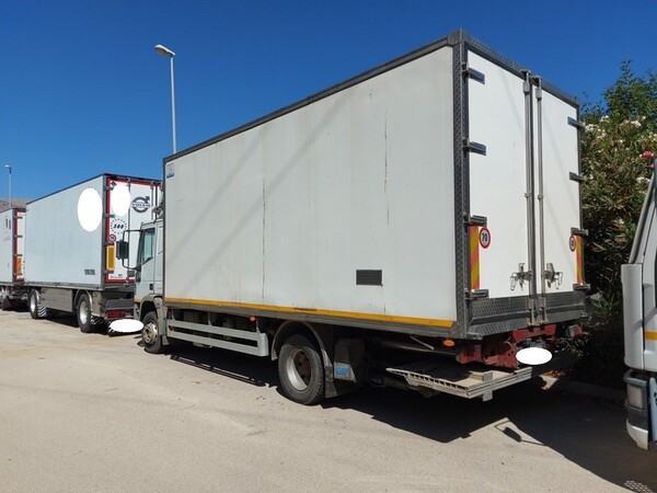 2#6324 Autocarro Iveco Eurocargo isotermico in vendita - foto 4