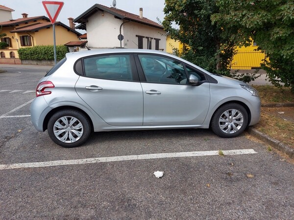 12#6327 Autocarro Peugeot 208 in vendita - foto 3