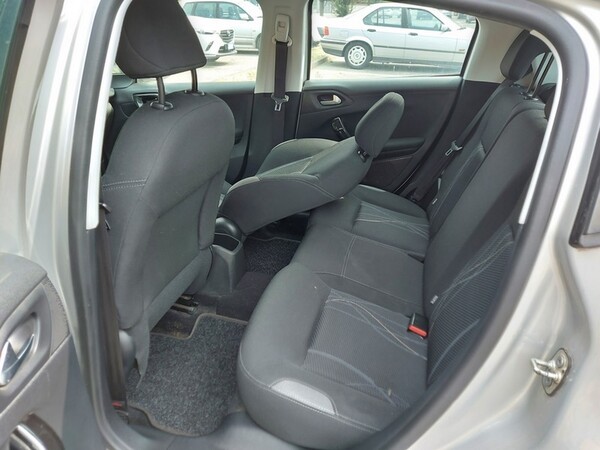12#6327 Autocarro Peugeot 208 in vendita - foto 11