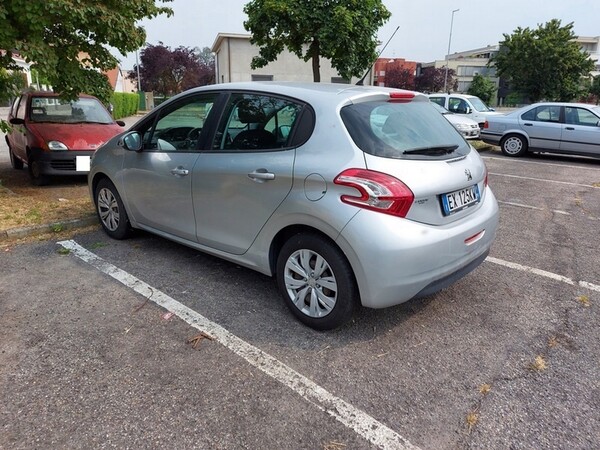 12#6327 Autocarro Peugeot 208 in vendita - foto 16