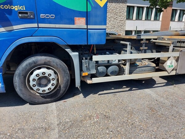 14#6327 Autocarro Volvo  fh 500 in vendita - foto 6