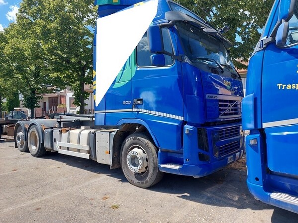 Autocarri in vendita