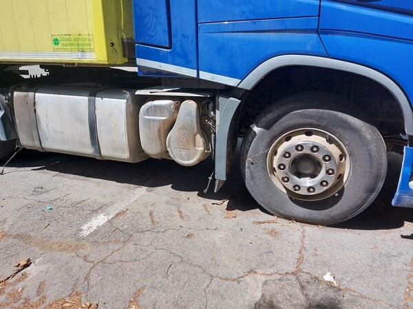 18#6327 Trattore stradale Volvo fh 500 in vendita - foto 6