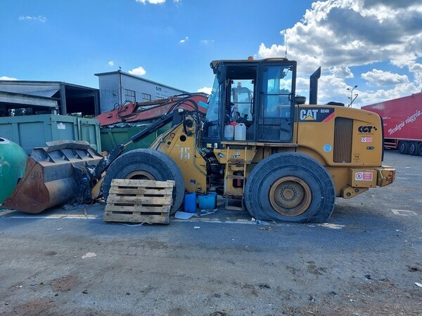 21#6327 Pala meccanica Caterpillar in vendita - foto 6