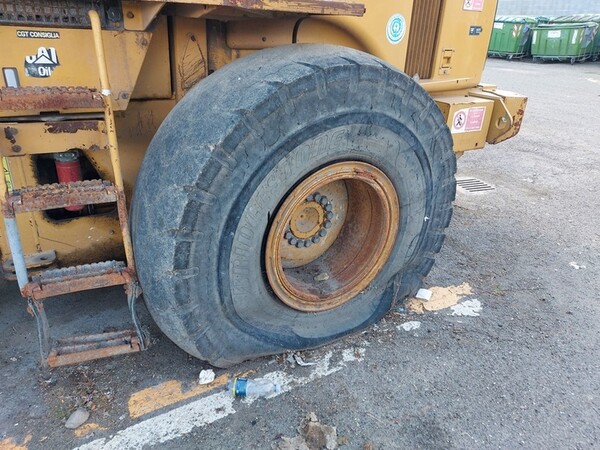 21#6327 Pala meccanica Caterpillar in vendita - foto 11