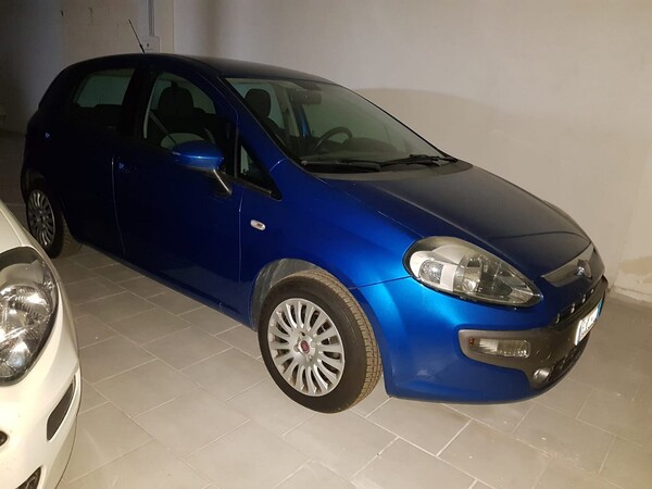 3#6337 Autovettura Fiat Punto in vendita - foto 2