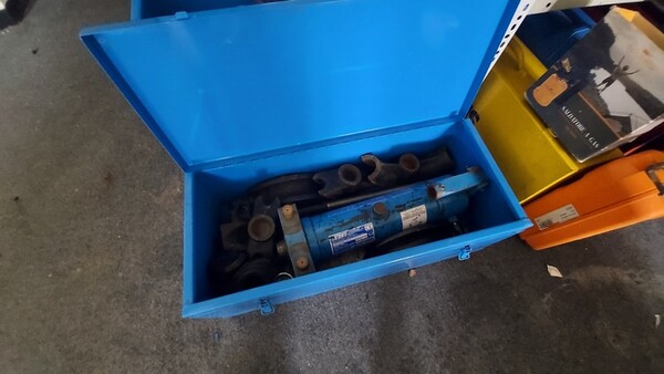 1#6342 Flessibile Bosch e smerigliatrice Femi in vendita - foto 4