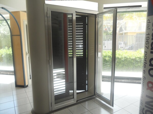 8#6344 Porte e finestre da esposizione in vendita - foto 103