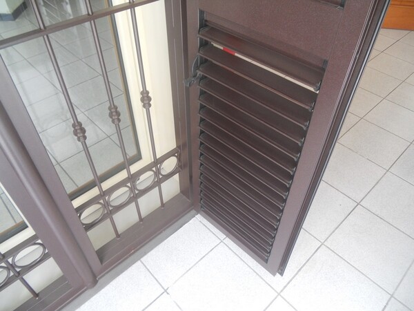 8#6344 Porte e finestre da esposizione in vendita - foto 137
