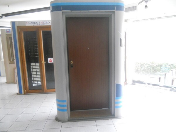 8#6344 Porte e finestre da esposizione in vendita - foto 155