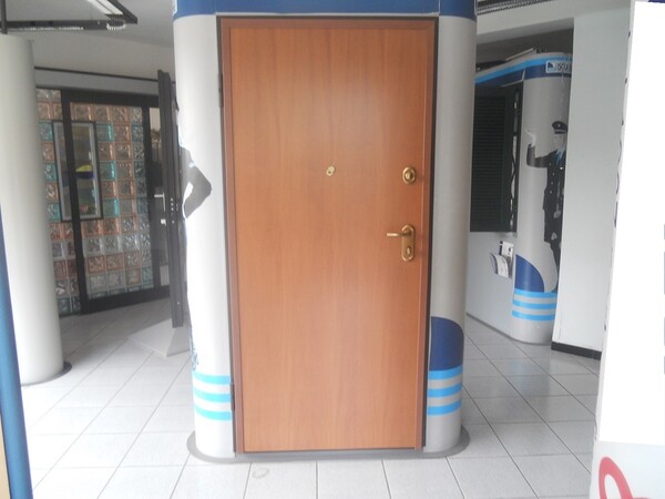 8#6344 Porte e finestre da esposizione in vendita - foto 158