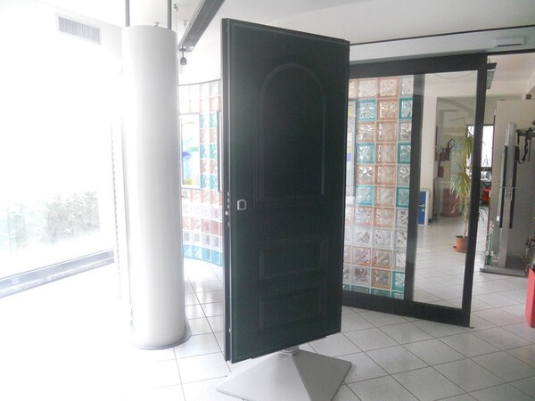 8#6344 Porte e finestre da esposizione in vendita - foto 159
