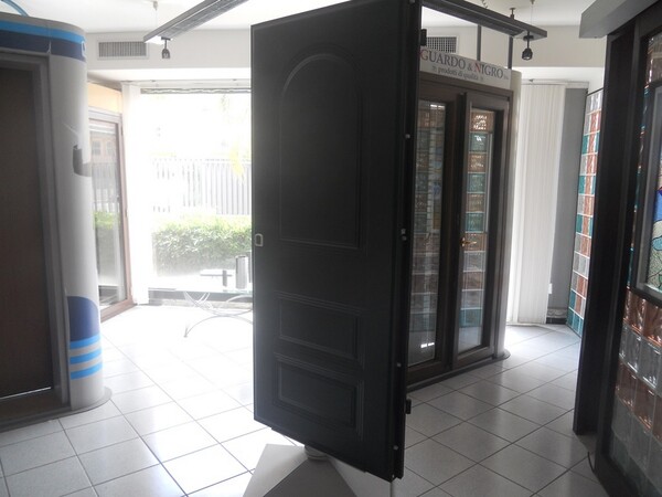 8#6344 Porte e finestre da esposizione in vendita - foto 160