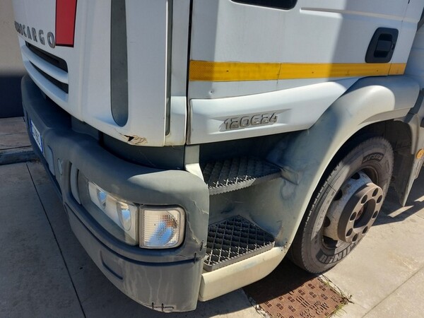 11#6356 Autocarro Iveco 130/120 in vendita - foto 3