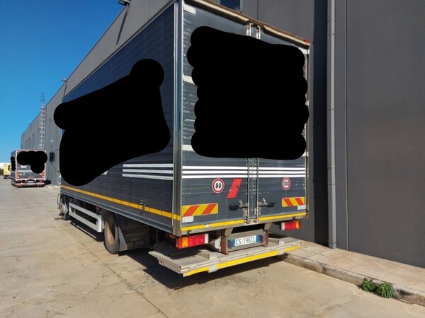 11#6356 Autocarro Iveco 130/120 in vendita - foto 4