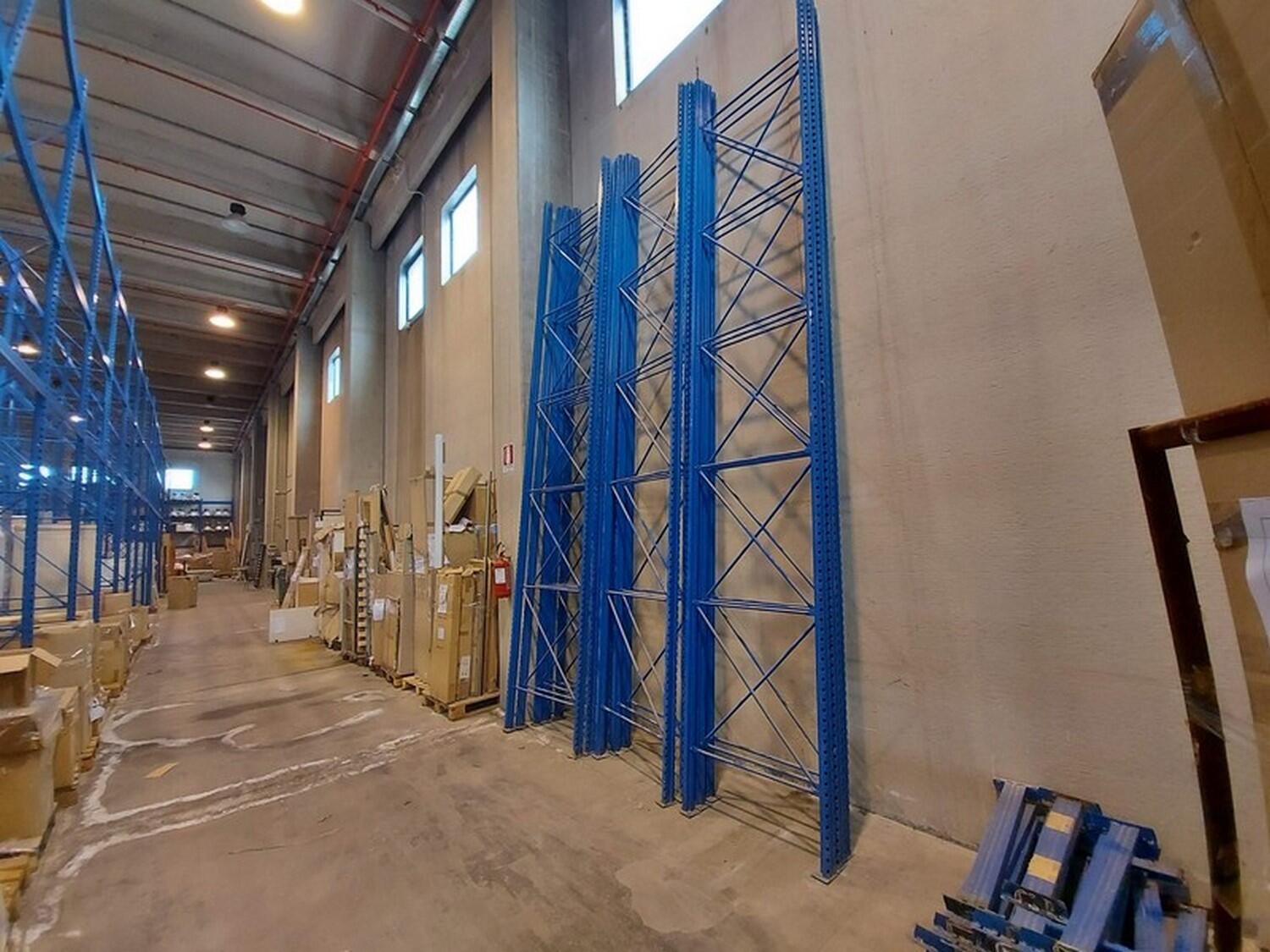 Lot Industrial shelving