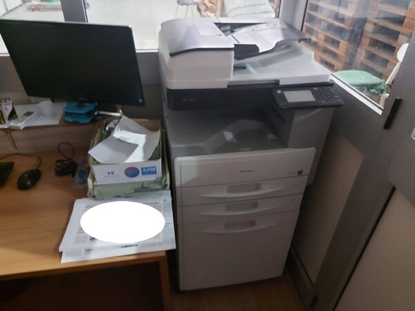 4#6356 Arredi e attrezzature per ufficio in vendita - foto 10