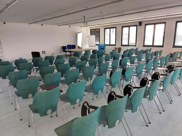 10#6357 Arredi per ufficio e attrezzature elettroniche in vendita - foto 35