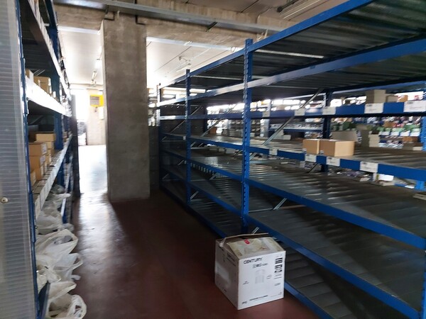 9#6357 Scaffalature e attrezzatura magazzino in vendita - foto 15