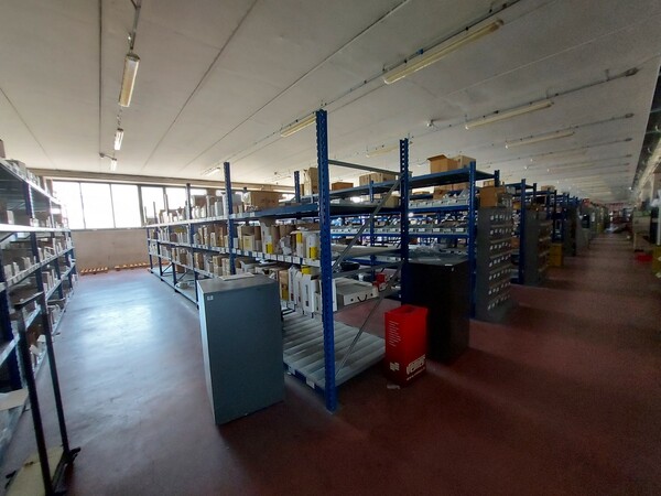 9#6357 Scaffalature e attrezzatura magazzino in vendita - foto 42