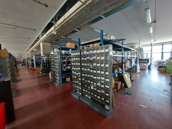9#6357 Scaffalature e attrezzatura magazzino in vendita - foto 43