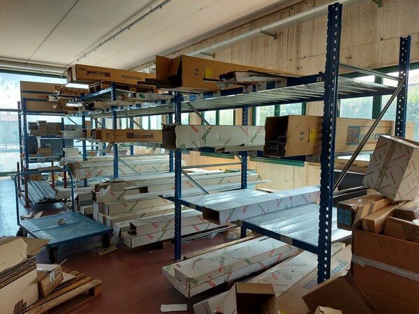 9#6357 Scaffalature e attrezzatura magazzino in vendita - foto 48
