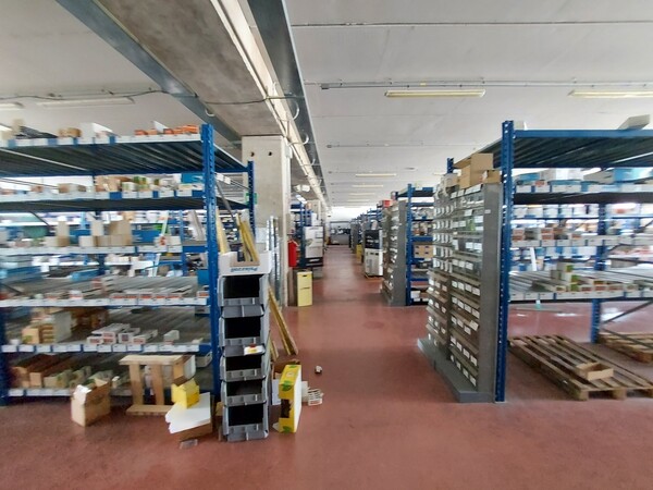 9#6357 Scaffalature e attrezzatura magazzino in vendita - foto 56