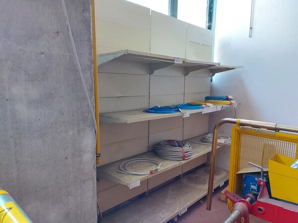 9#6357 Scaffalature e attrezzatura magazzino in vendita - foto 70