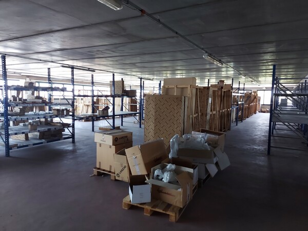 9#6357 Scaffalature e attrezzatura magazzino in vendita - foto 83