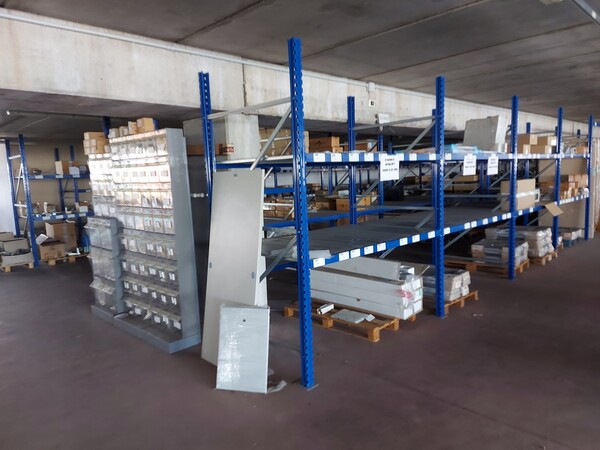 9#6357 Scaffalature e attrezzatura magazzino in vendita - foto 84
