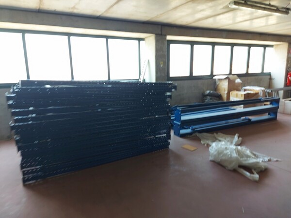 9#6357 Scaffalature e attrezzatura magazzino in vendita - foto 85