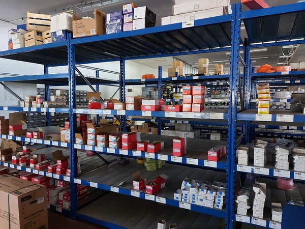 9#6357 Scaffalature e attrezzatura magazzino in vendita - foto 114