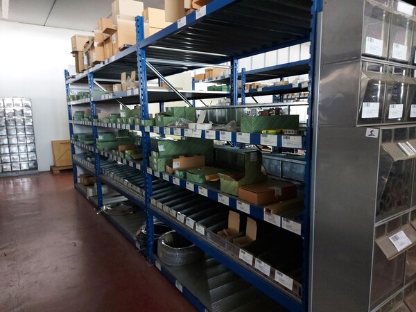 9#6357 Scaffalature e attrezzatura magazzino in vendita - foto 118