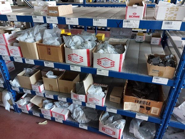 9#6357 Scaffalature e attrezzatura magazzino in vendita - foto 121