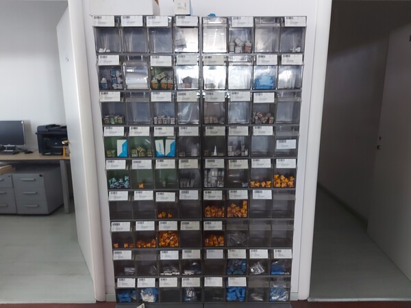 9#6357 Scaffalature e attrezzatura magazzino in vendita - foto 141