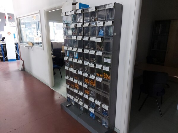 9#6357 Scaffalature e attrezzatura magazzino in vendita - foto 155