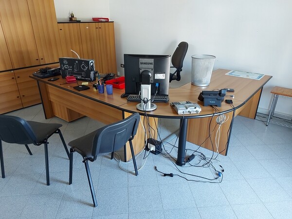 1#6358 Arredo ufficio e attrezzature da laboratorio in vendita - foto 24
