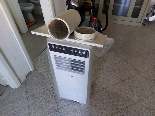 1#6358 Arredo ufficio e attrezzature da laboratorio in vendita - foto 42