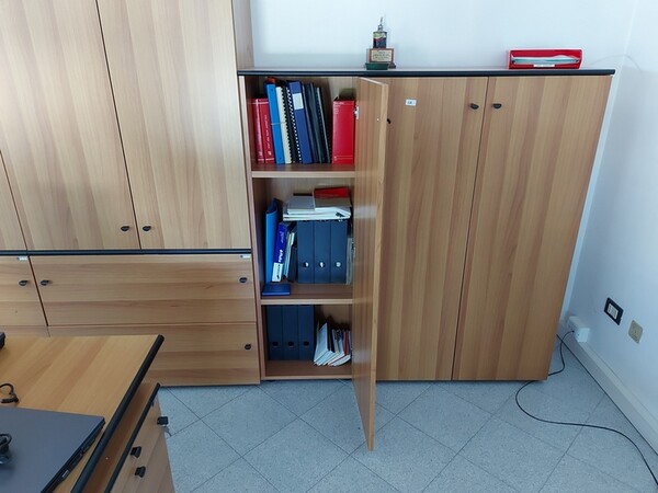 1#6358 Arredo ufficio e attrezzature da laboratorio in vendita - foto 44